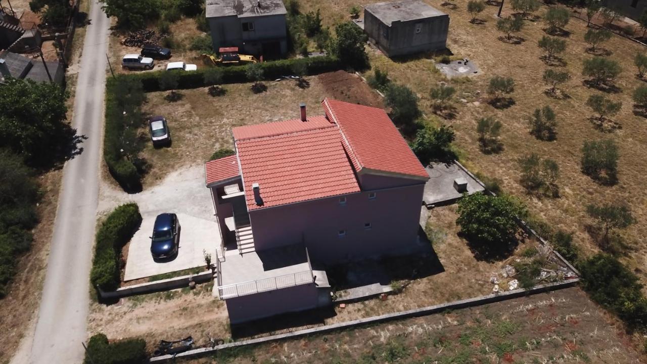 Апартаменты Apartman Susic Policnik Экстерьер фото
